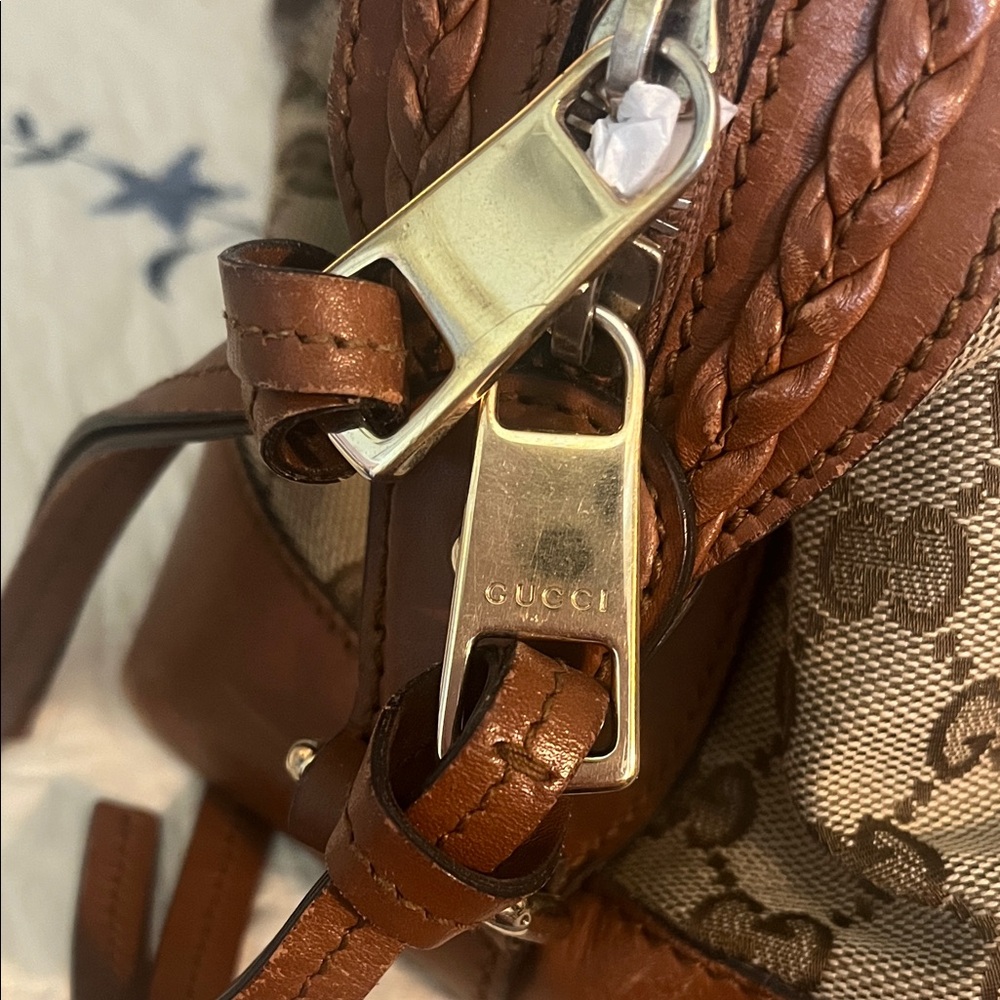 Authentic Gucci Monogram Satchel - Picture 11 of 13